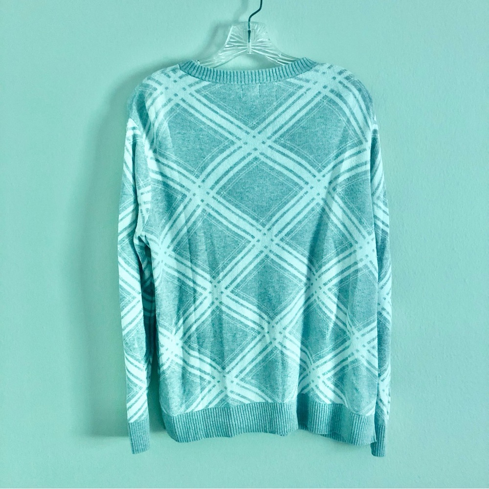 A New Day Plus Size Gray and White Diamond Pattern Sweater - Picture 2 of 6